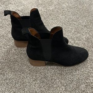 Ankle boots